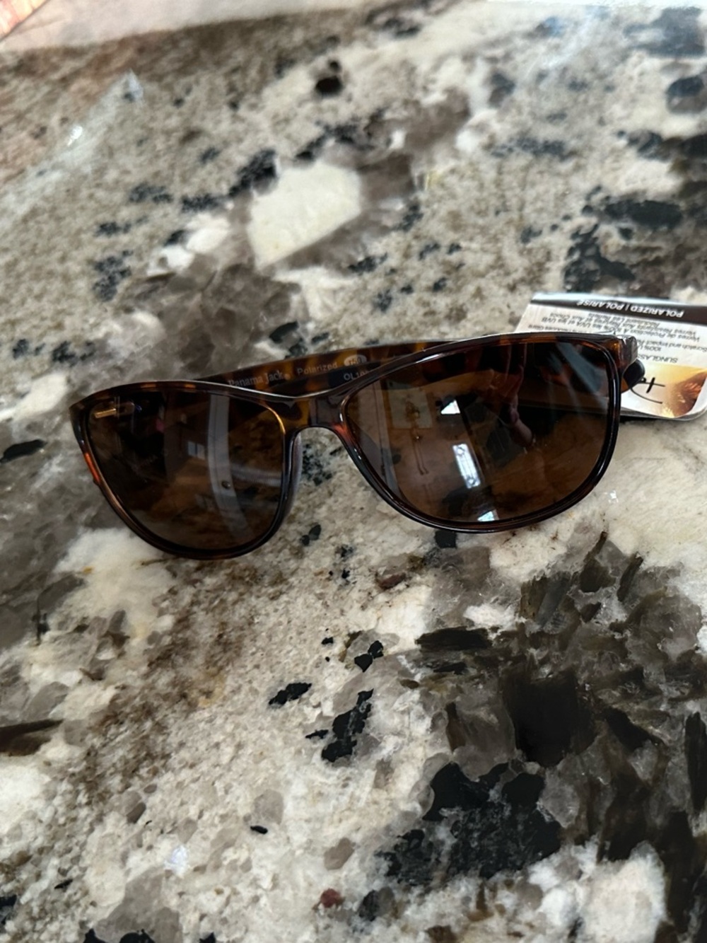 Panama Jack Tortoiseshell Sunglasses - Tortoise Frame with Brown Lenses - Picture 4 of 10